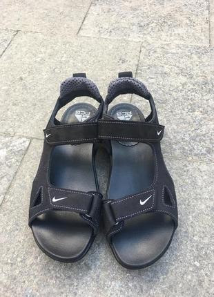 Кожаные босоножки orange nike в спортивном стиле спортивное босоножки из натуральной козы чёрные4 фото