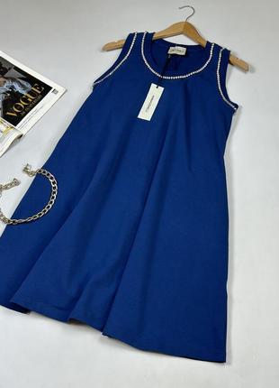 Сукня з цупкого трикотажу