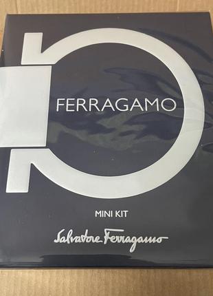 Salvatore ferragamo мини набор для мужчин, туалетная вода 5ml и парфюмированный гель для душа 50ml