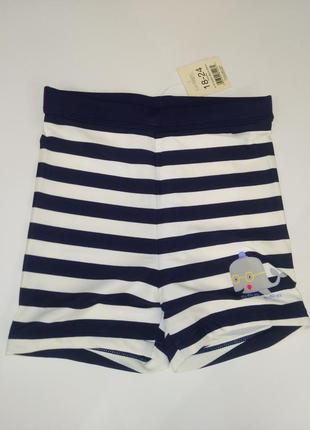 Плавки george р. 18-24 міс., великомірять - на 2-3 роки.