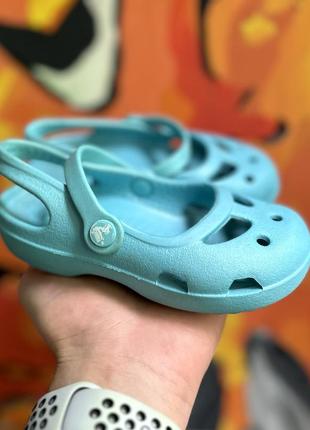 Crocs сандали с 7 24 размер детские голубые оригинал1 фото