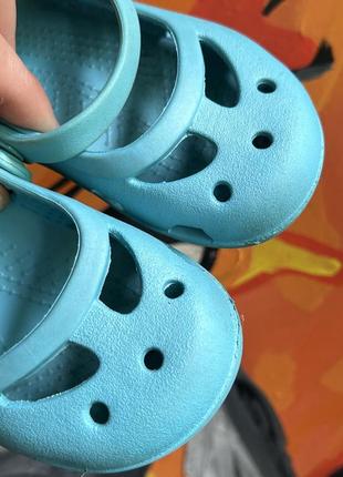 Crocs сандали с 7 24 размер детские голубые оригинал4 фото