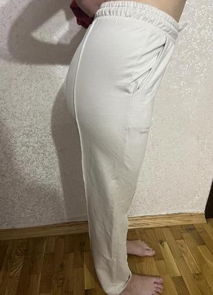 Спортивные штаны