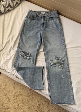 Широкі джинси
