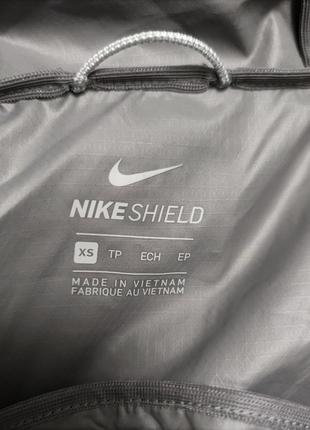 Беговая куртка с капюшоном nike shield /8177/10 фото