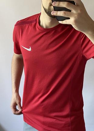 • nike ruining t-shirt•1 фото