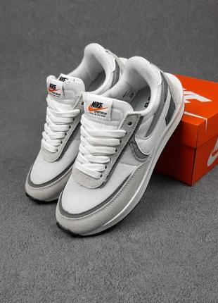 Кроссовки nike sacai white grey