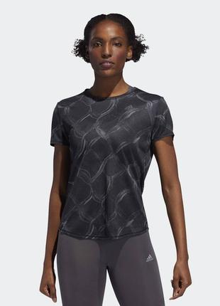 Спортивная футболка adidas