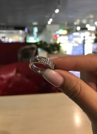 Брендовое кольцо