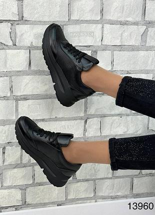 Женские кроссовки перфорация, натуральная кожа