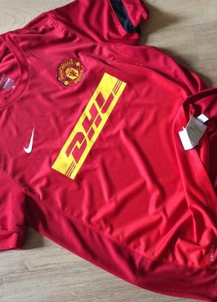 Футбольная футболка nike manchester united оригинал размер xs-s