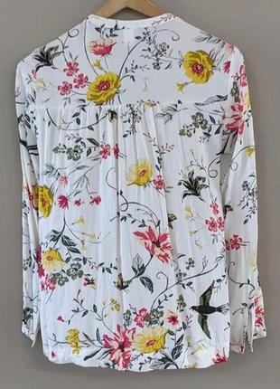 1, красива квіткова блузка old navy зі зборочками розмір м7 фото