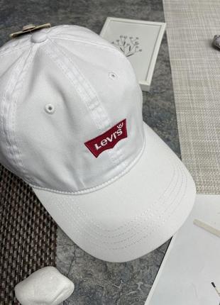 Кепка levi’s