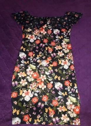 Новое классное платье-платье из ничечины