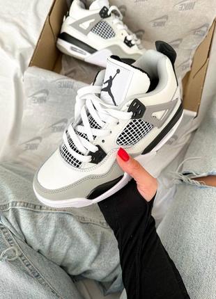 Кроссовки nike air jordan retro 4 white/black7 фото