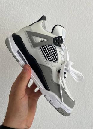 Кроссовки nike air jordan retro 4 white/black1 фото