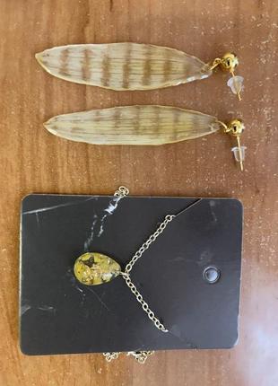 Набір прикрас квіти в смолі