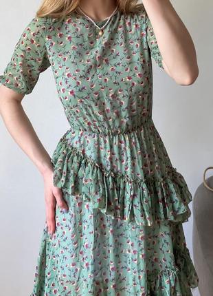 Шифоновое платье миди в цветочный принт с рюшами6 фото