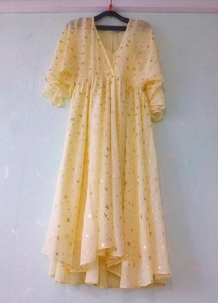 Казкове плаття сукня міді у золотих зірках queen london