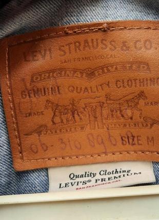 Чоловіча джинсова куртка levi strauss.3 фото