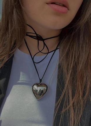 Підвіска чокер кулон на шкіряному шнурці серце металеве готичне, чокер шнурок з кулоном серце7 фото