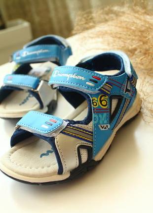 Босоніжки, сандалі на хлопчика 28 розмір