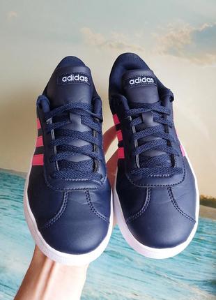 Оригинальные кроссовки adidas, 35 размер, индонезия3 фото