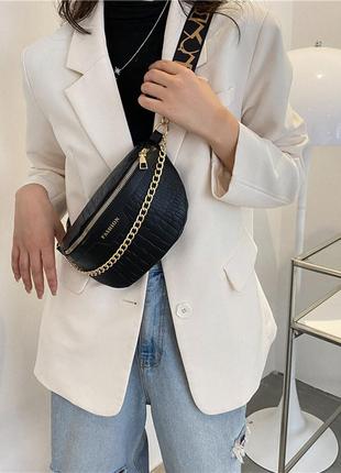 Женская классическая сумка fashion бананка кросс-боди на ремешке через плечо черная8 фото