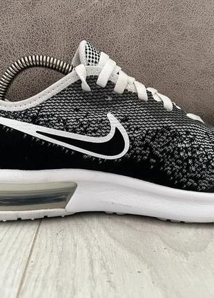 Оригінальні жіночі кросівки nike air max sequent 44 фото