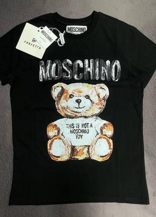 💜есть наложка 💜женская футболка "moschino"💜lux качество 💜
📌количество ограничено 📌