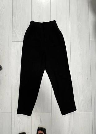 Брюки шани чорні zara