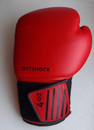 Боксерская перчатка outshock1 фото