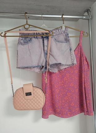 Джинсовые шорты