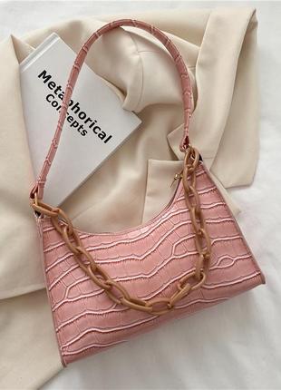 Женская маленькая сумка через плечо багет рептилия крокодиловая кожа розовая1 фото