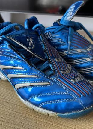 Сороканіжки adidas