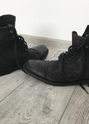 Кожаные ботинки levis 6