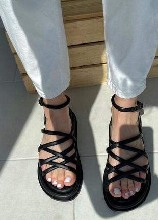 💙💛качественная натуральная кожа 💙💛 стильные базовые сандалии1 фото