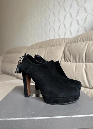 Замшевые ботильоны 37 размер