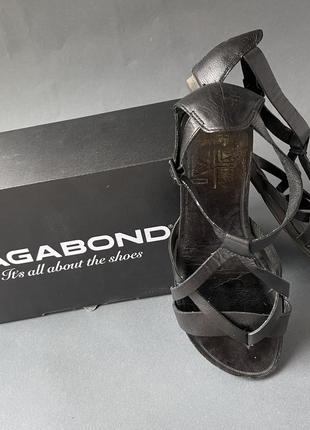 Босоніжки,сандалі vagabond шкіряні