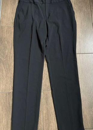1, классические летние черные брюки размер л  forever 21 со  стрелками1 фото