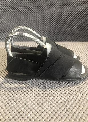 Босоножки кожаные camper