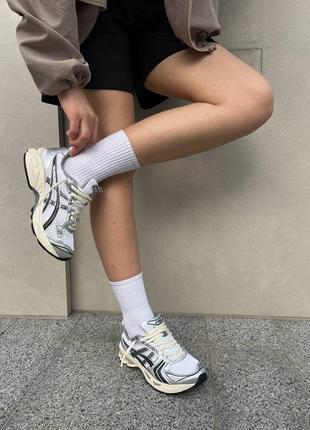 Asics gel-kayano 14 жіночі кросівки в сітку літні срібні сріблясті весна літо спортивні женские кроссовки с сеткой серебряные спортивные летние6 фото