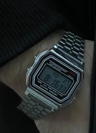 Часы casio