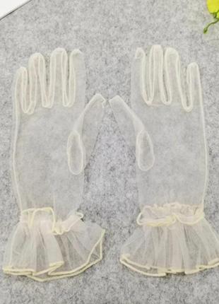 Перчатки сетка ажурные короткие вечерние бежевые айвори1 фото