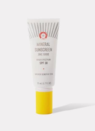 Минеральный солнцезащитный крем first aid beauty mineral sunscreen zinc oxide broad spectrum spf 30,