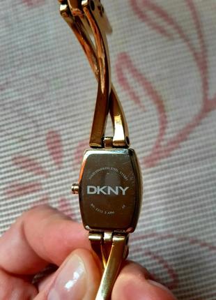 Женские часы dkny6 фото