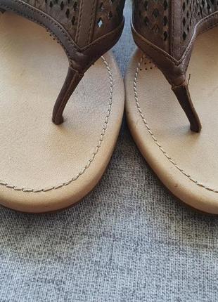 Ugg новые босоножки 37 р5 фото