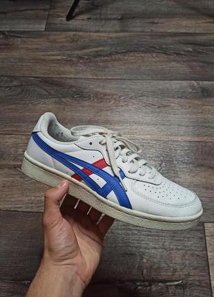 Кроссовки asics