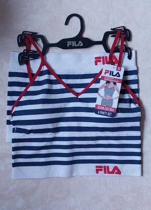 Комплект бесшовного женского белья fila топ и шорты