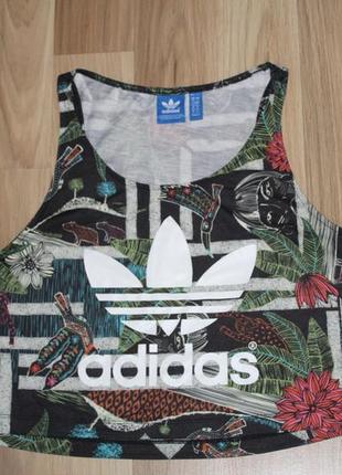 Топ adidas